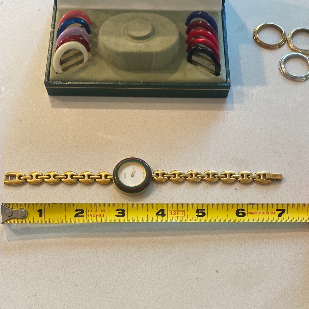 Gucci Gold Chain Watch 7” - Picture 2 of 8
